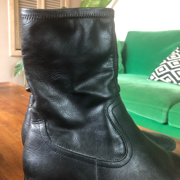 VAGABOND Joyce Leather Pull-on Boots - Picture 9 of 11